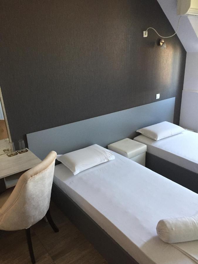 Family Hotel Amor Rusze Kültér fotó