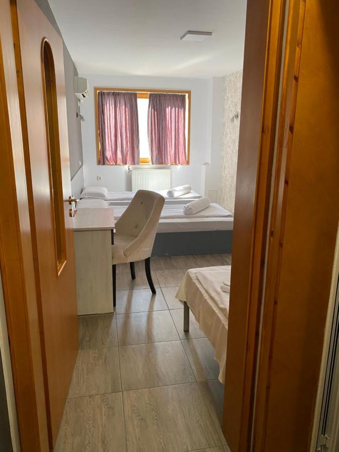 Family Hotel Amor Rusze Kültér fotó