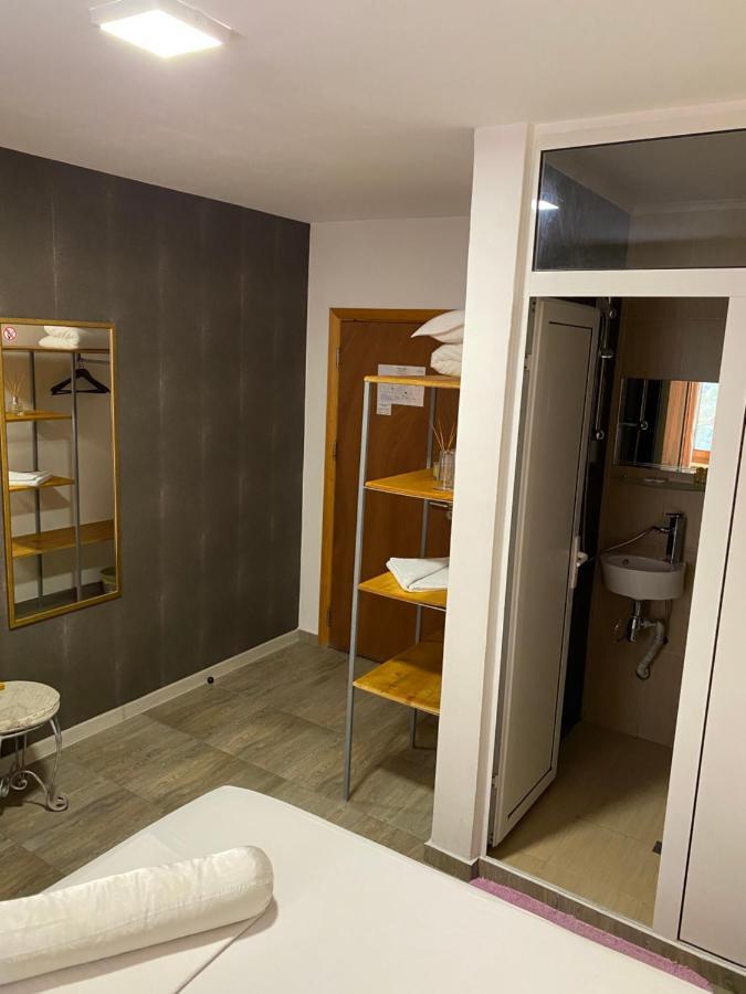 Family Hotel Amor Rusze Kültér fotó