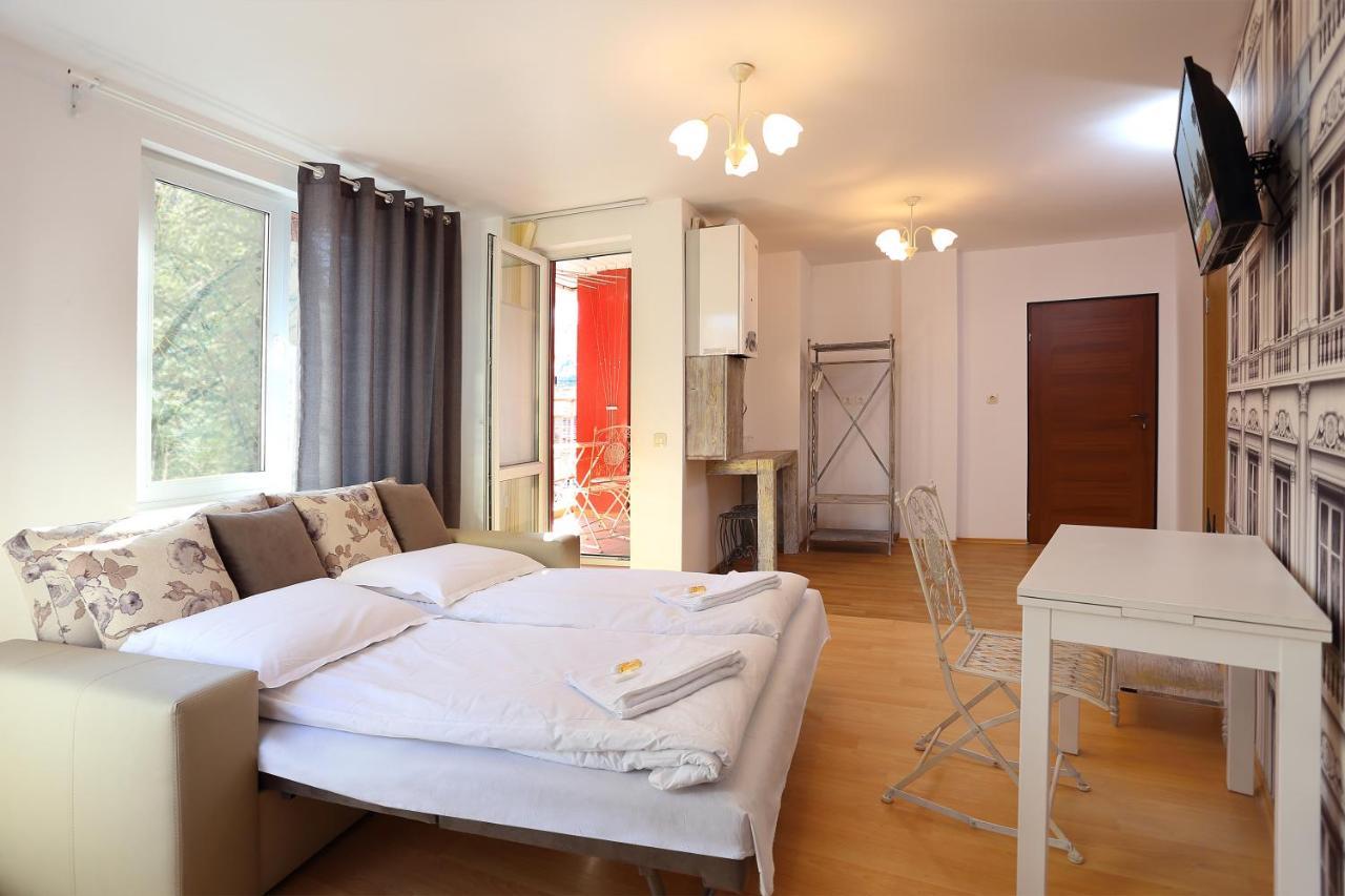 Family Hotel Amor Rusze Kültér fotó