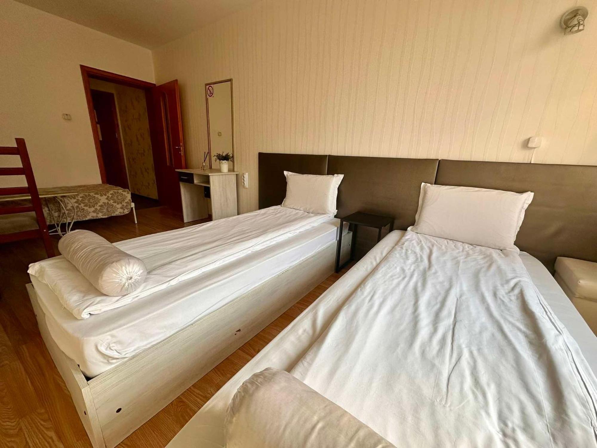 Family Hotel Amor Rusze Kültér fotó