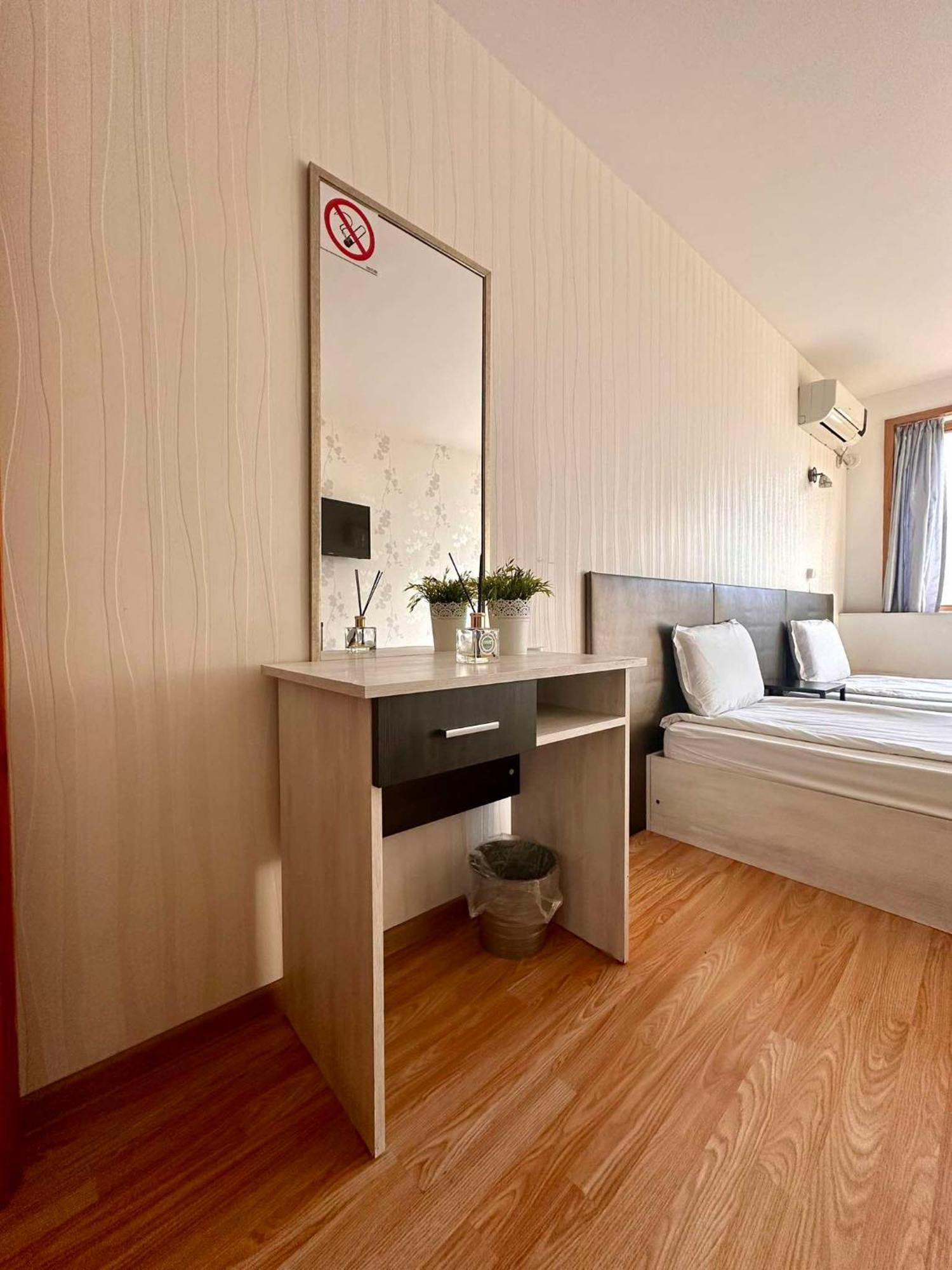 Family Hotel Amor Rusze Kültér fotó
