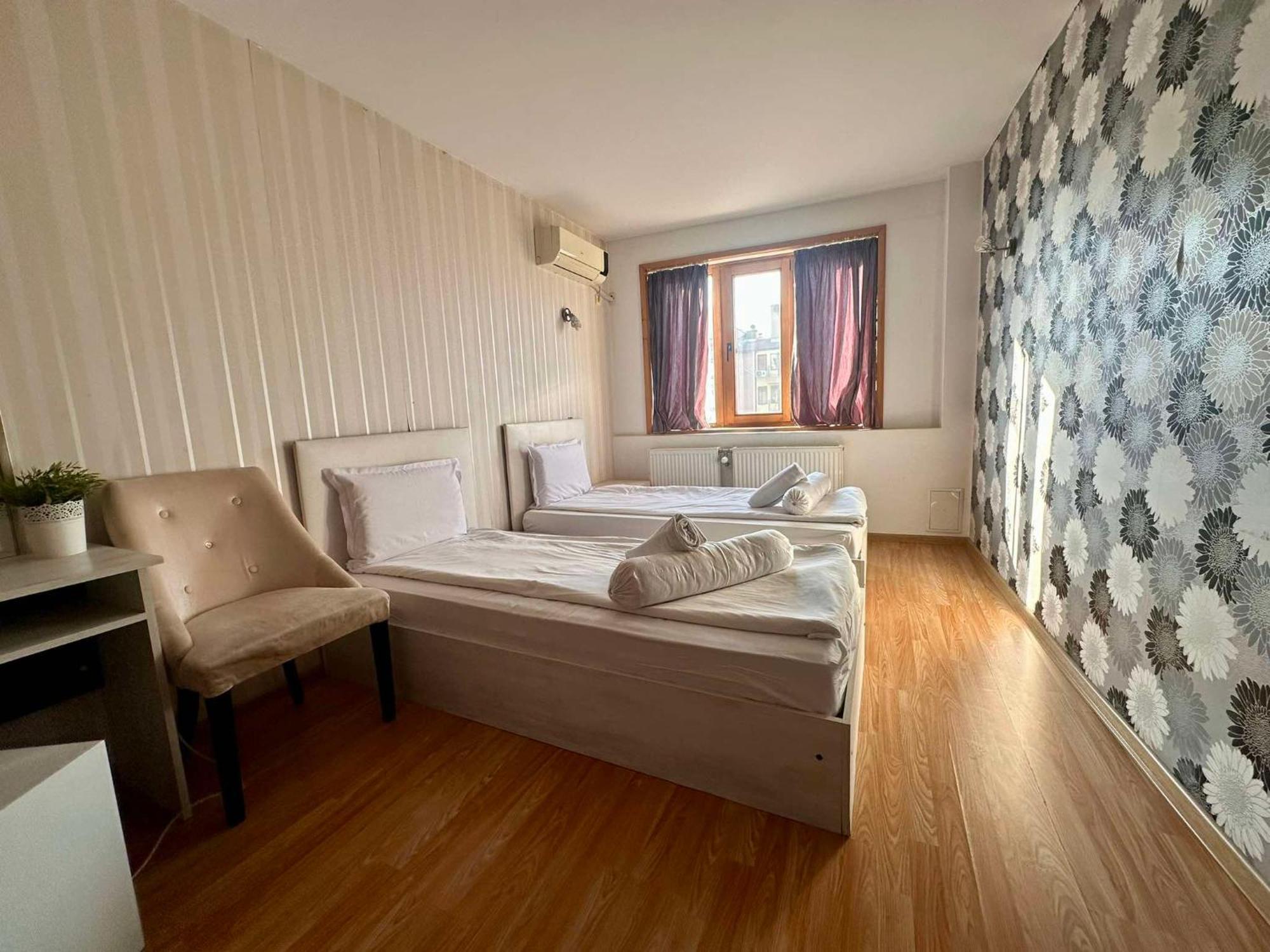 Family Hotel Amor Rusze Kültér fotó