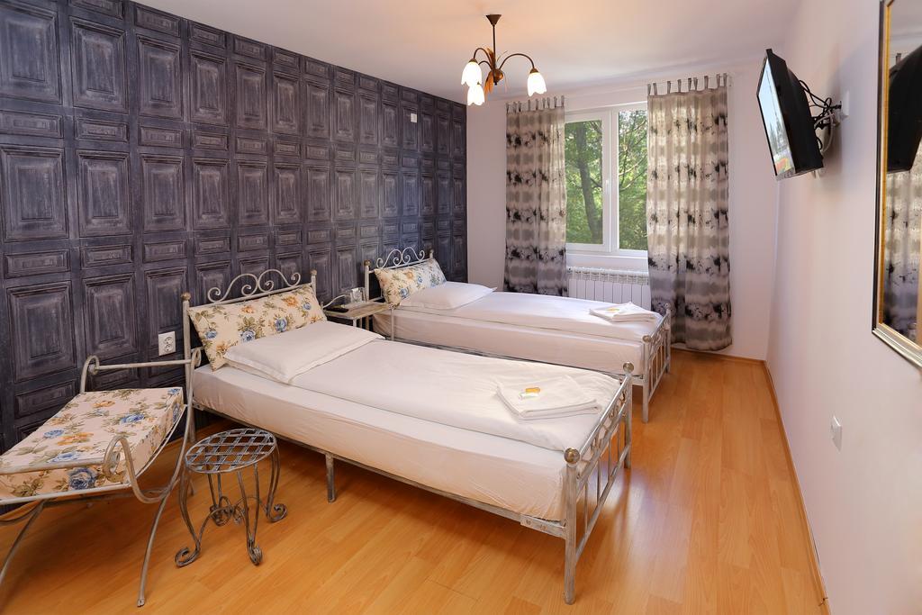 Family Hotel Amor Rusze Kültér fotó