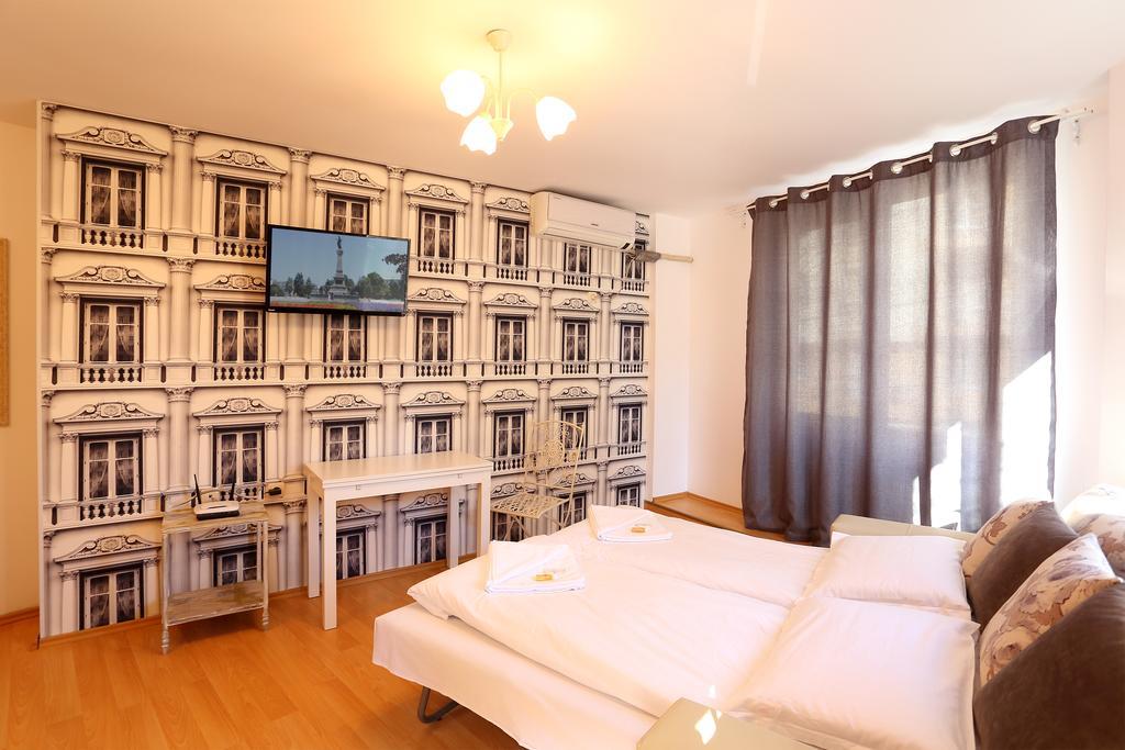 Family Hotel Amor Rusze Kültér fotó