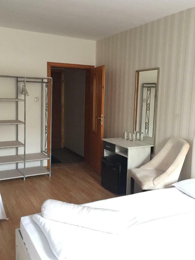 Family Hotel Amor Rusze Kültér fotó