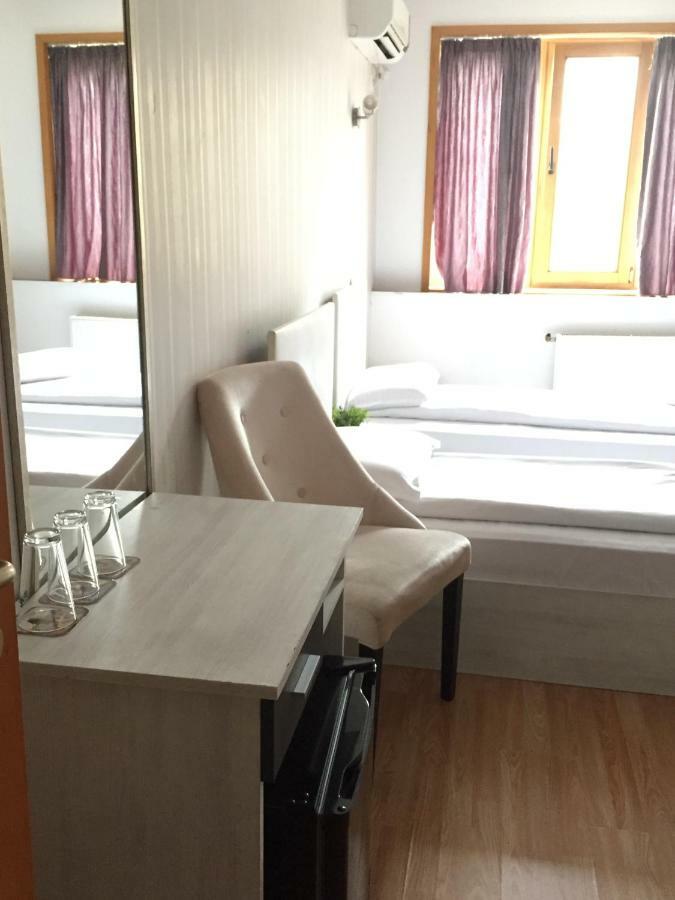 Family Hotel Amor Rusze Kültér fotó